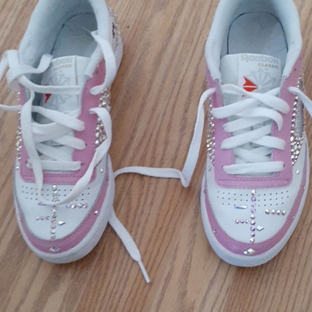 Reebok Swarovski crystal limited edition club 80